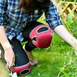 Burgon & Ball Sangria Kneelo® Knee Pads -Green Haven Garden Supplies 1171504 3