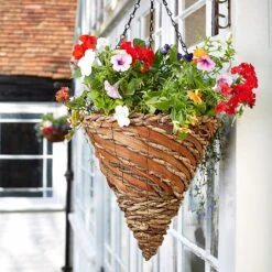 Front Page -Green Haven Garden Supplies 925329 2